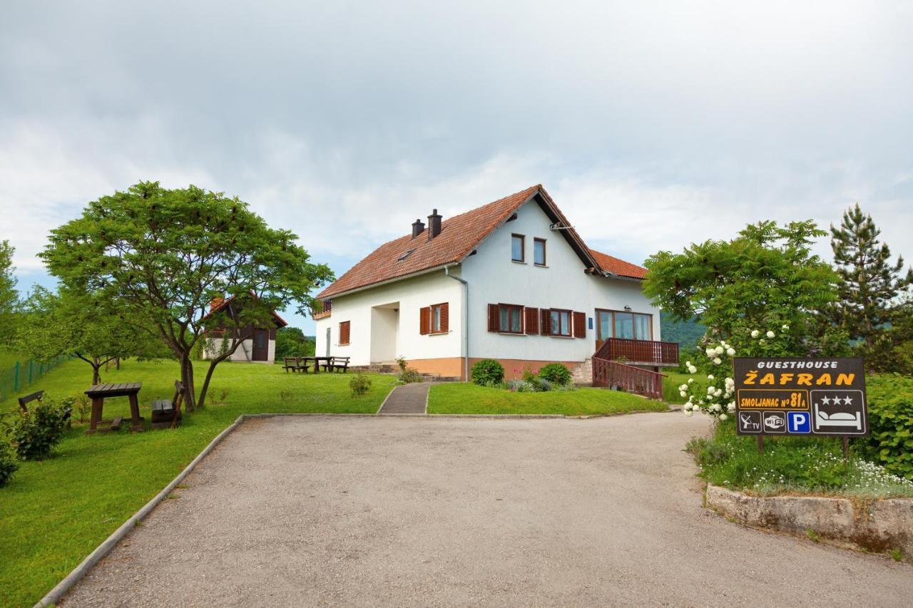 Guesthouse Zafran Smoljanac Exteriör bild